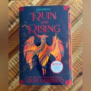 Ruin and Rising by Leigh Bardugo (The Shadow and Bone Trilogy, 3)